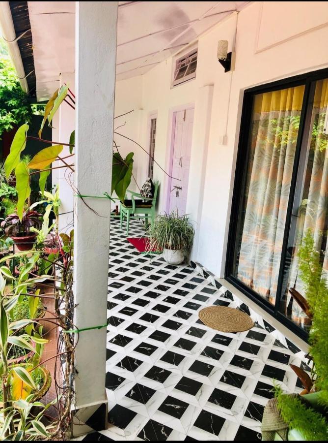 The Bhowmick'S Bungalow Tezpur ภายนอก รูปภาพ